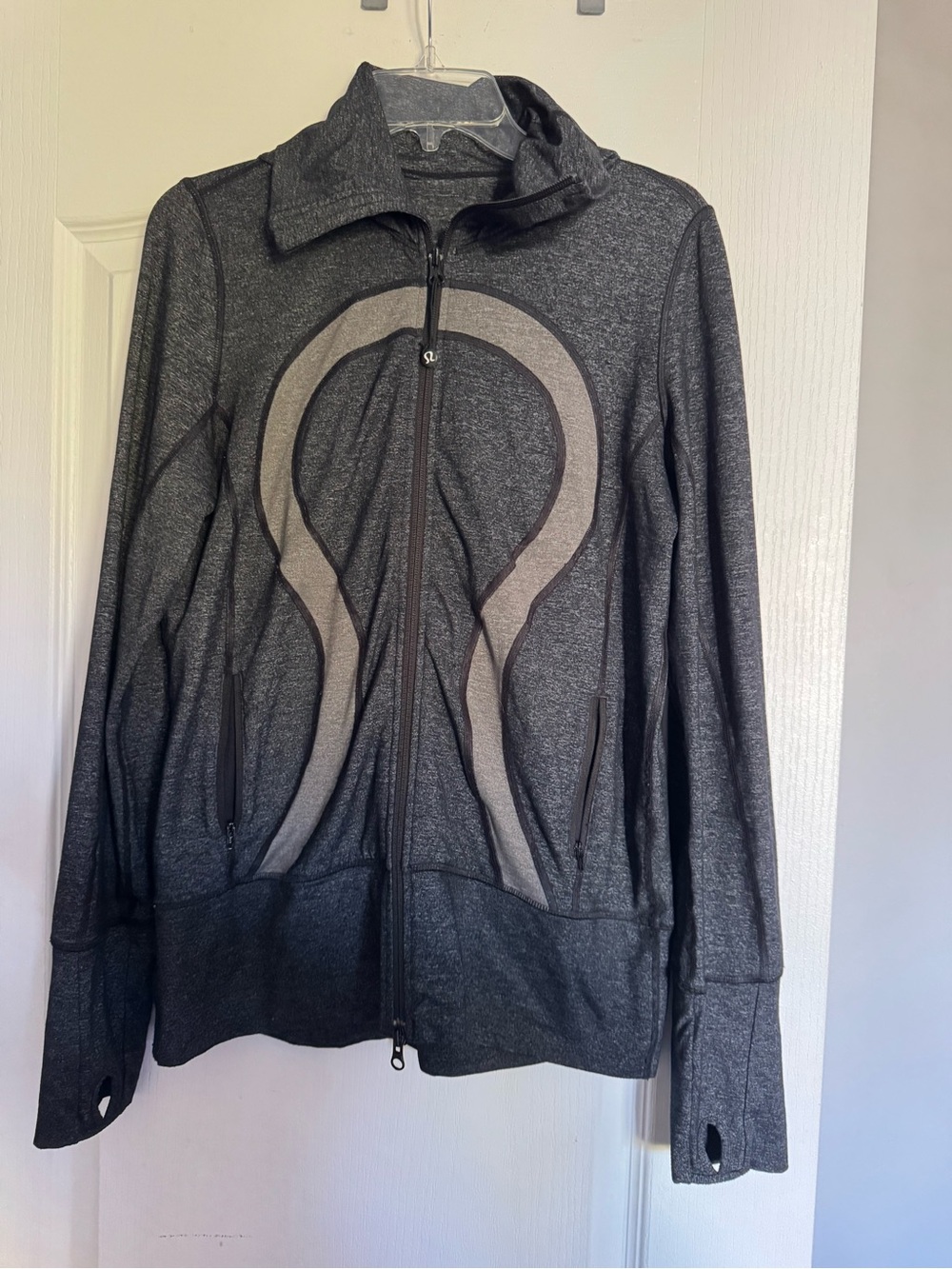 Lululemon Stride hoodied Gray Full-Zip Athletic Jacket - Women's